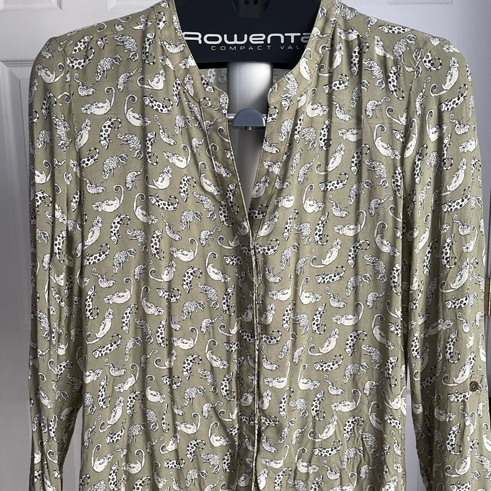 Esprit Blouse olive Button Up Blouse - Size L